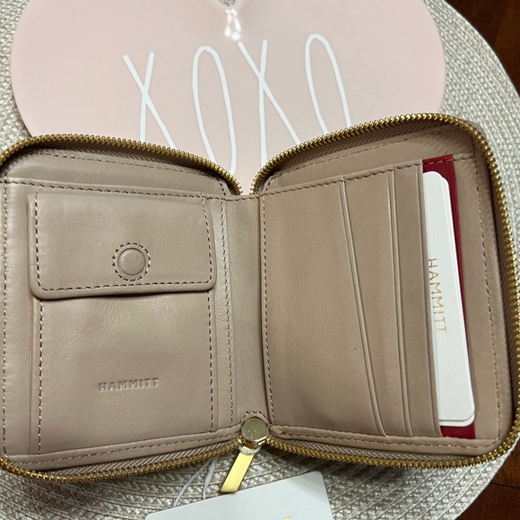 NWT Hammitt 5 North Wallet - Picture 3 of 3